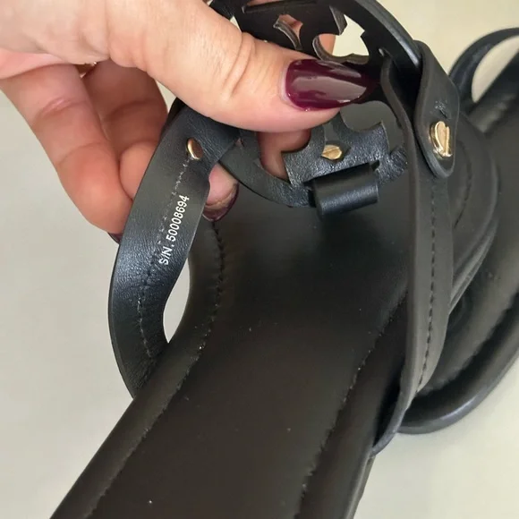 Tory Burch Miller Thong Sandal (Women) - Picture 5 of 6